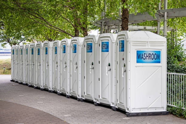Best Construction site porta potty rental  in Brookdale, NJ